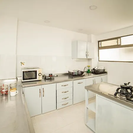 Alojamiento Acogedor Con Excelente Ubicacion D Medellin Exterior photo